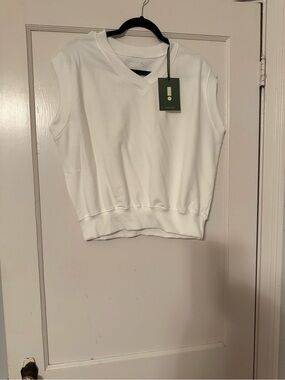 Daily Drills Sleeveless V-Neck White Top